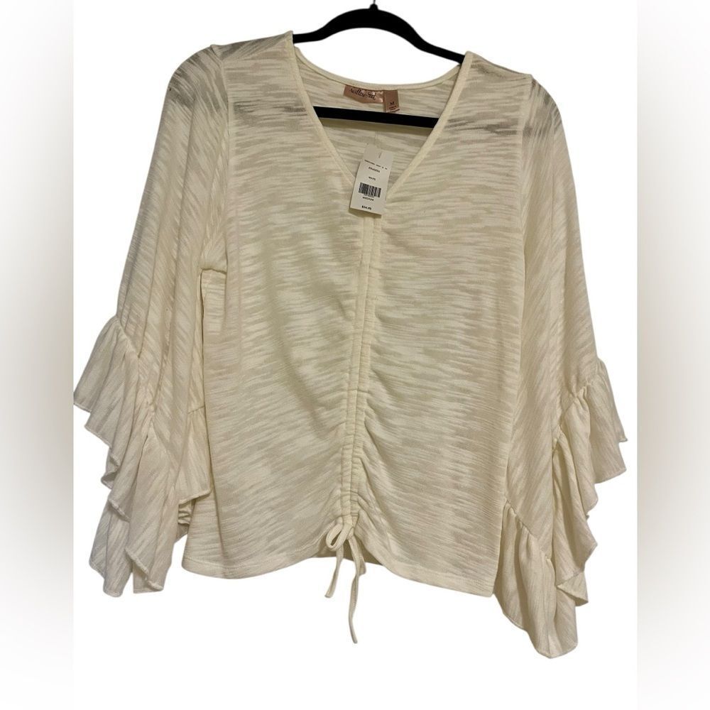 Willow Root NWT Flower Sleeve Drawstring Cream Top
